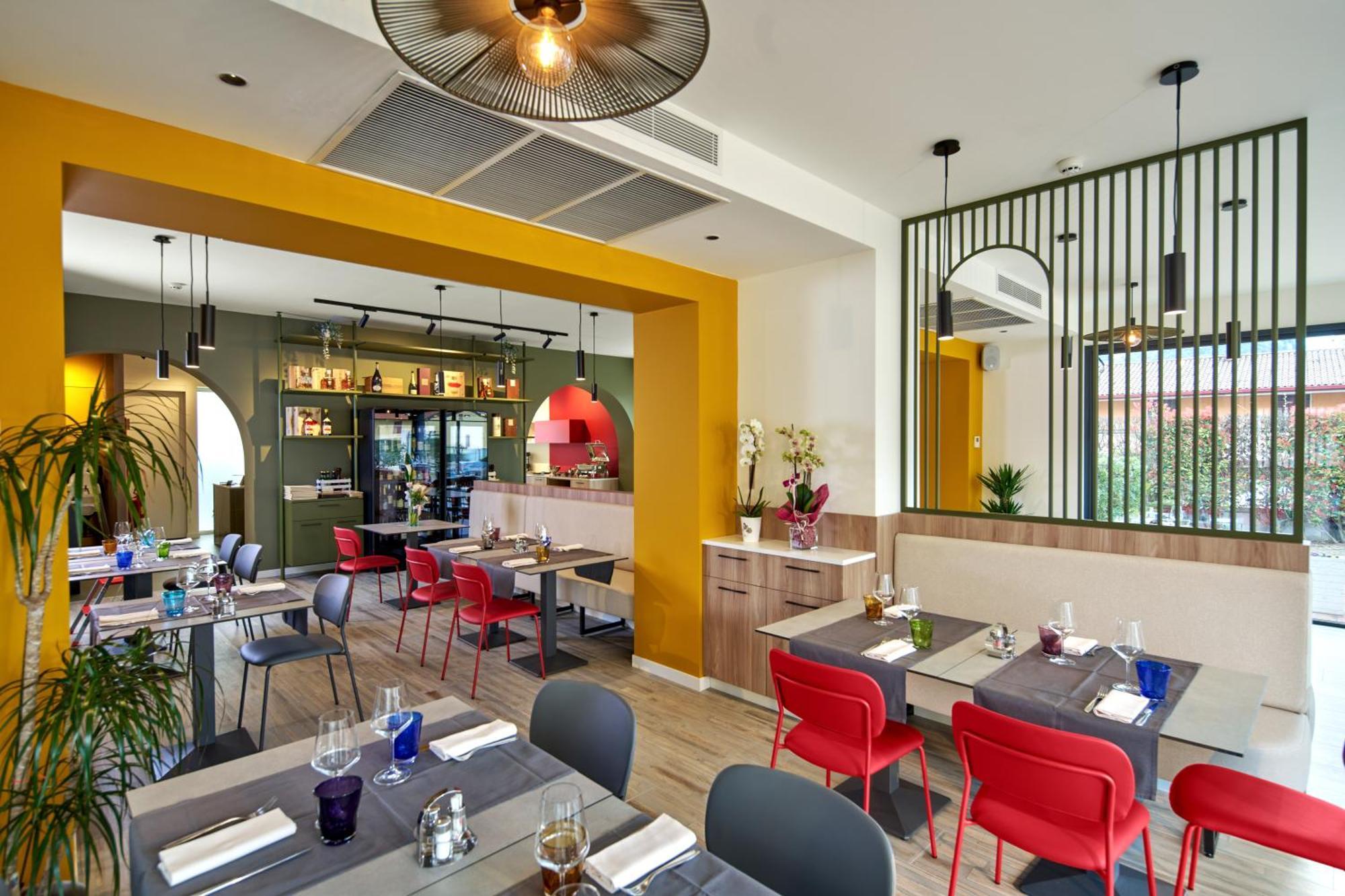 Hotel Italia Гарда Екстериор снимка