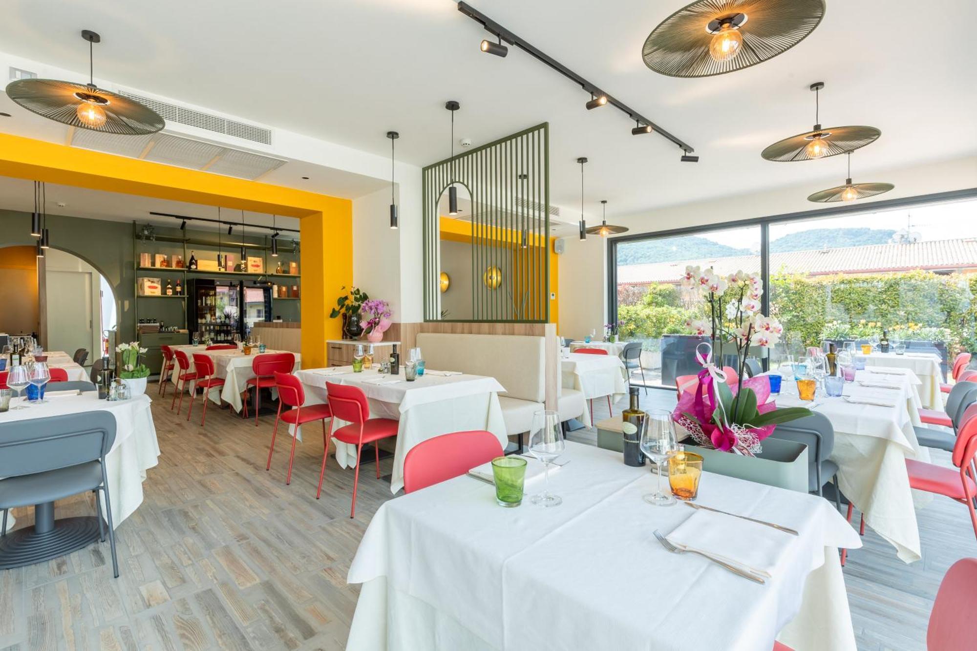 Hotel Italia Гарда Екстериор снимка